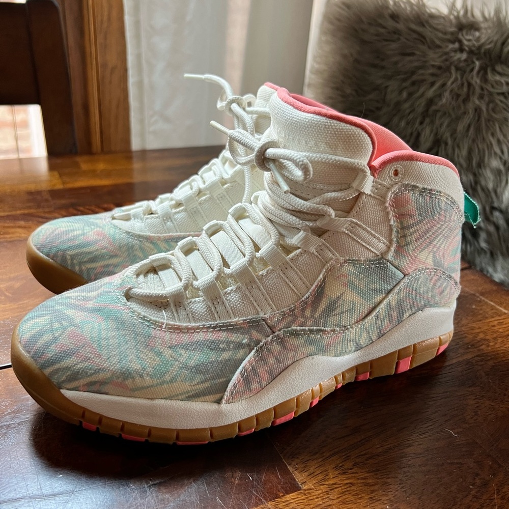 Air Jordan 10 retro SB superbowl multi - Men’s 8 / Women’s 10